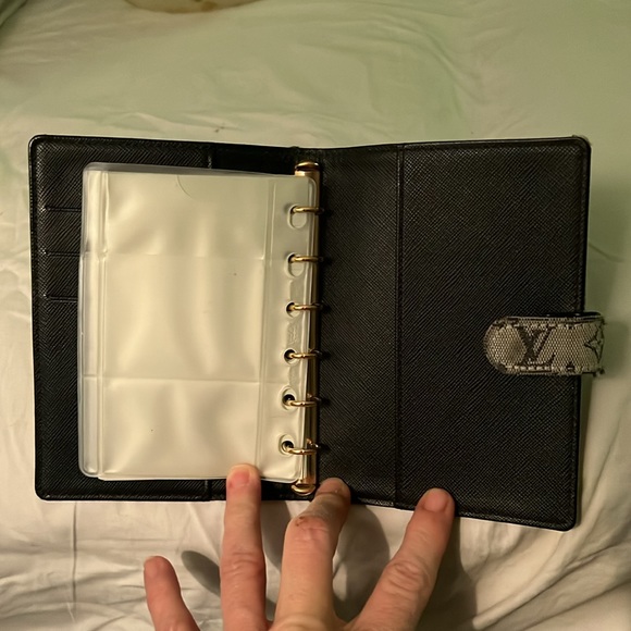 Louis Vuitton mini planner - Picture 7 of 11